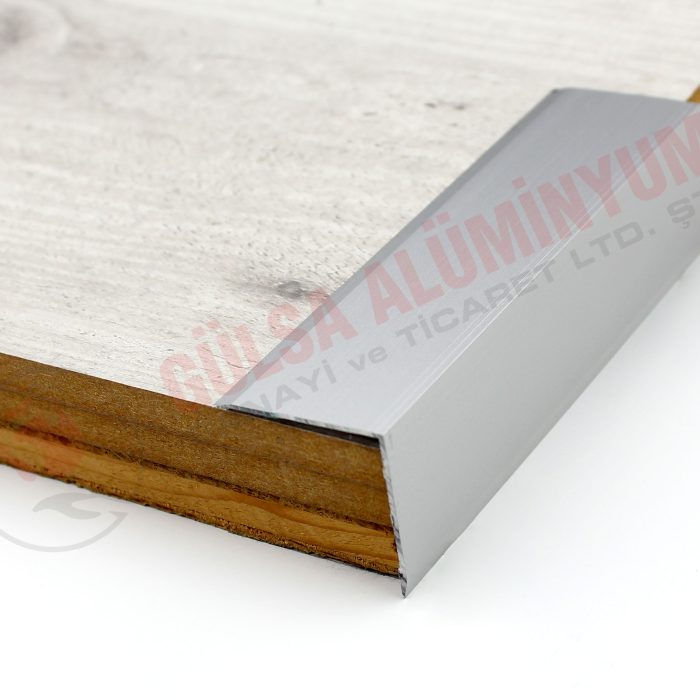 6100 Gri 30x30mm Köşebent Profili